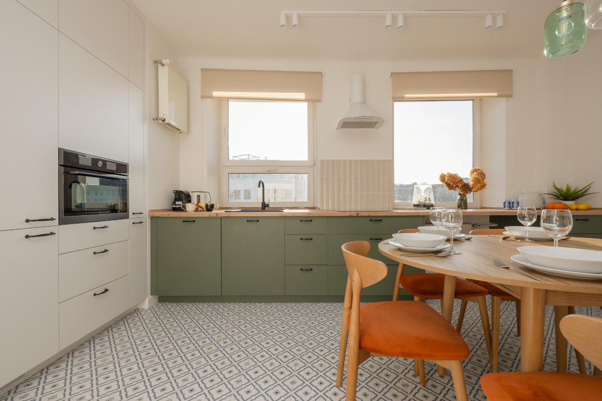 Apartment For 6 People Near Royal Baths Park By Renters Prestige Варшава Экстерьер фото